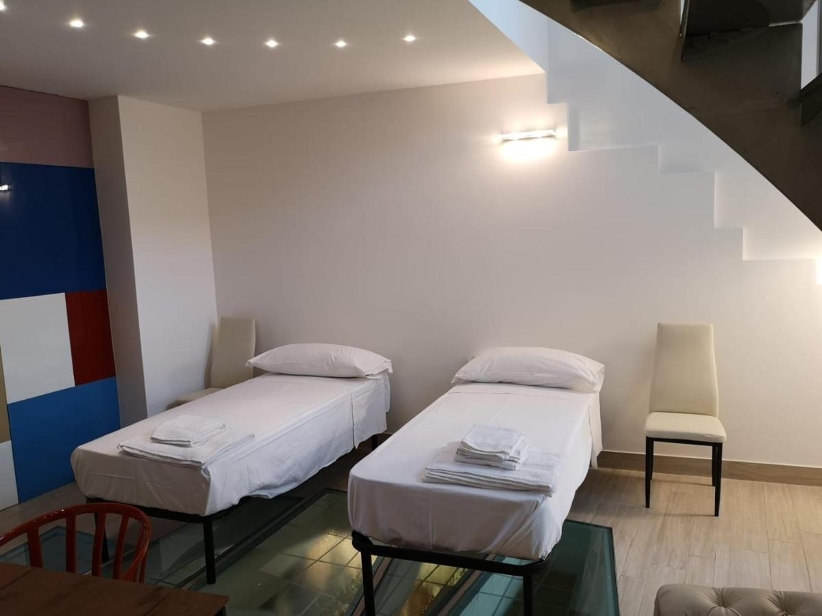 Апартаменты Monterotto Loft Удженто Экстерьер фото